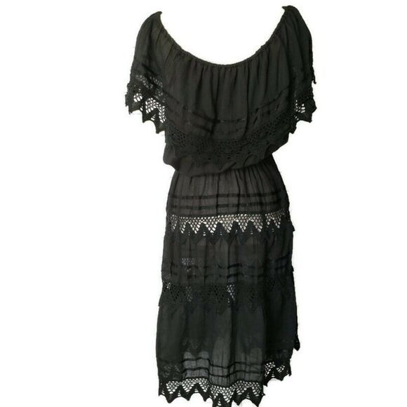 ON Off Shoulder Black with Crochet Details - Picture 5 of 5